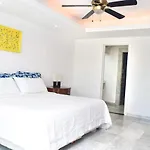 Departamento sobre la playa Cancun