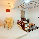 Romo\'S Place
