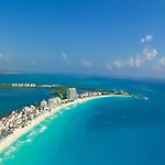 Siga\'S House Cancun Centro