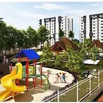 Apartamento exclusivo piscina, jaccuzi, céntrico.
