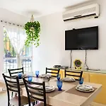 Casa Agradable Con Patio, Seguridad 24/7 Centrica