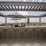 Rooftop Pool- Family Apartment- Ocean View -Close
