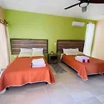 Casa Frente Al Mar Don Cancino