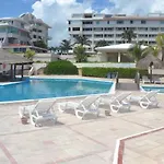 Condo Studio For 2 Ppl W/ Private Beach
