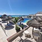 Ocean View Apartment, Best Beach Area, 3 Bedrooms