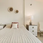 Stylish Lagoon Front Villa By Casa Paraiso