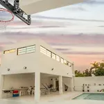Private Apartment With 2Rooms, Pool & Picnic Area