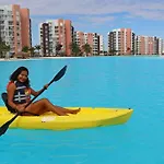 View And Access To The Lagoon~Kg Sz Bed, A/C, Wifi
