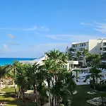 Front Beach Studio