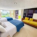 Villa Espaciosa En Cancun A Pasos Del Mar