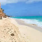Penthouse On The Beach With Private Sea View
