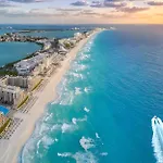 Cancun Plaza By Andiani Travel