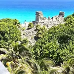 Zona Hotelera, Acceso A La Playa