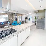 Caracol King Bed - 4 Bedroom Home -W Terrace At Downtown Prime