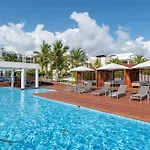 Marina Vista Retreat In Cancun La Amada