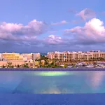 La Amada Residences Private Beach Getaway With Pools & Gym