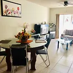 Isla Del Sol B&B