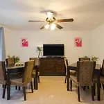 Casa Tropical