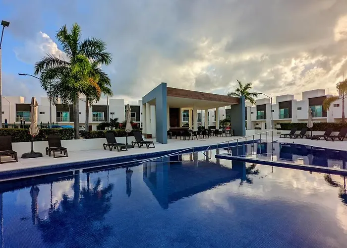 Kings Home - Big Modern House With Pool