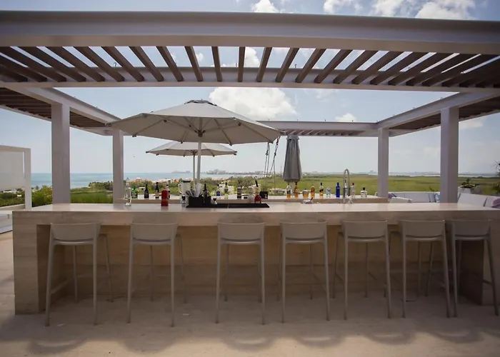 Business Studio-Apartment Near The Beach