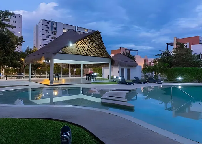 Exclusive Building 6 People 3 Cable Televisions 2 Swimming Pools Balcony,