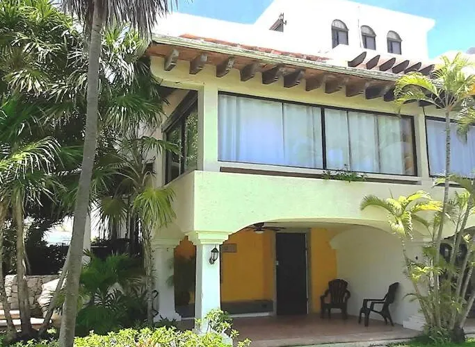 Casa Clarita Top Location 4 Your Cancun Experience