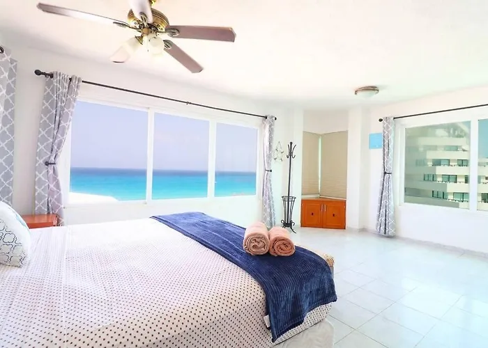 Penthouse On The Beach With Private Sea View