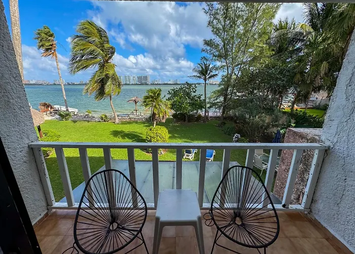 Apt W/ Pool & Lagoon View In Hotel Zone