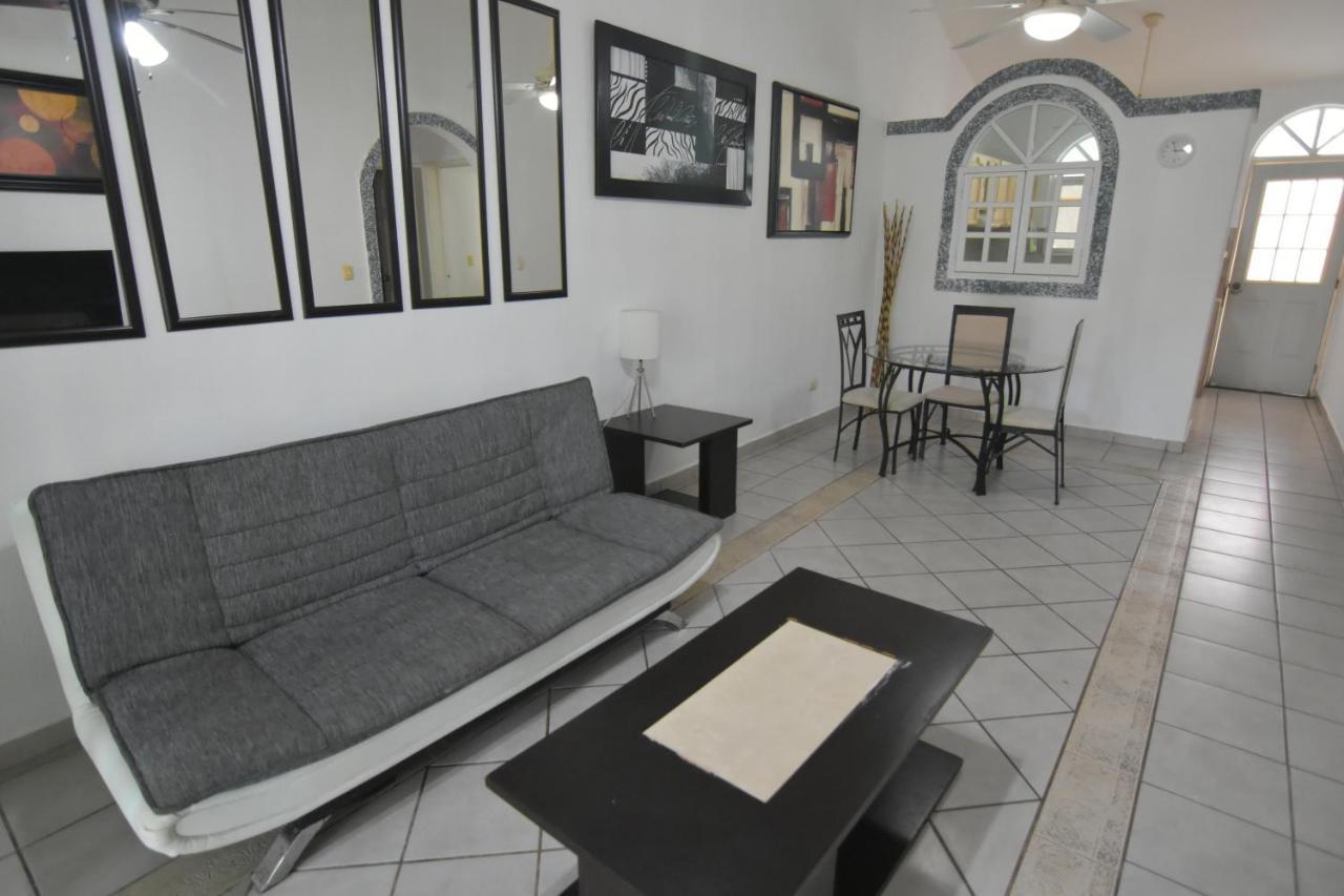 Tulipanes Villa Cancún