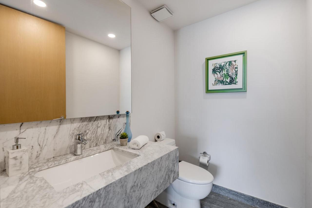 Exclusive Apartment- Rooftop Pool