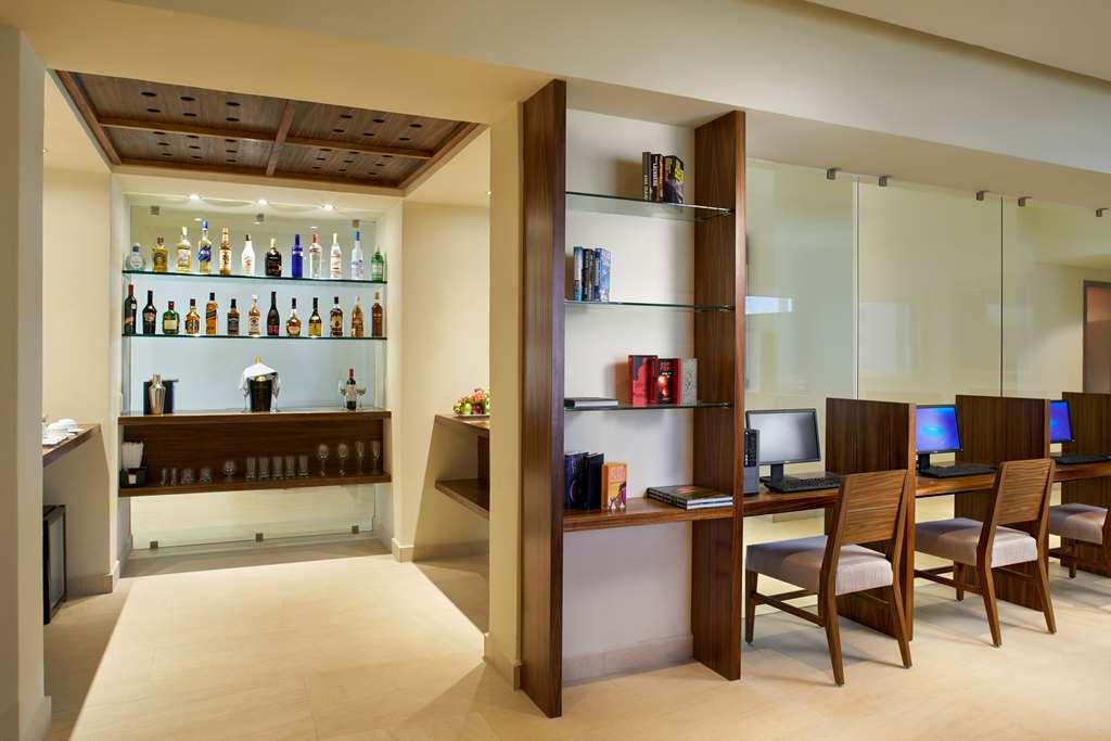 Hotel Occidental Tucanc N *