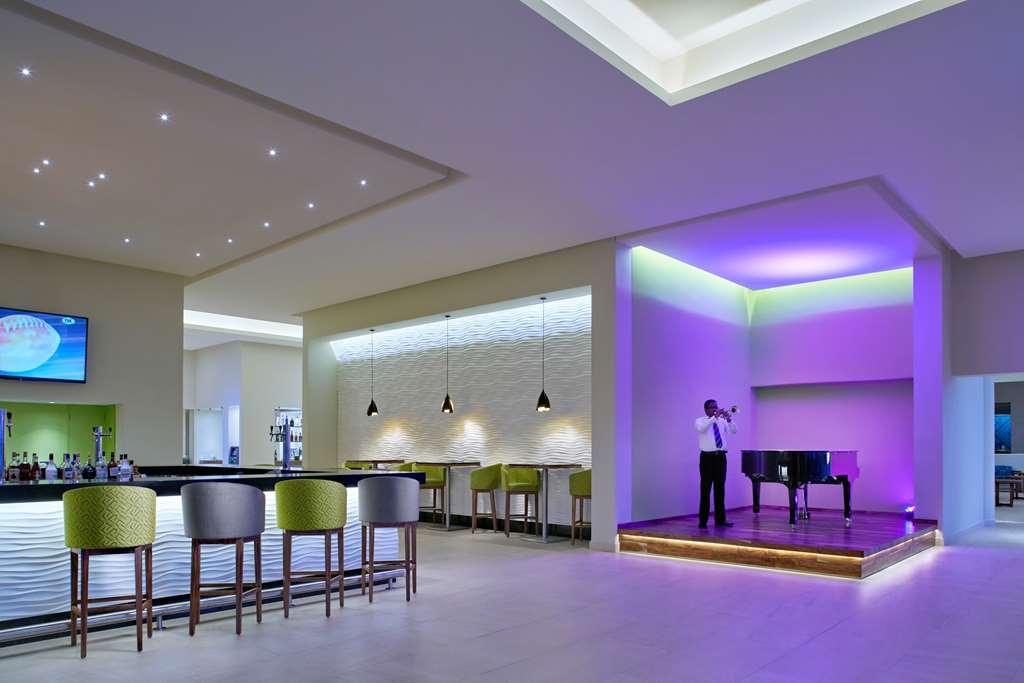 Occidental Tucanc N Hotel *