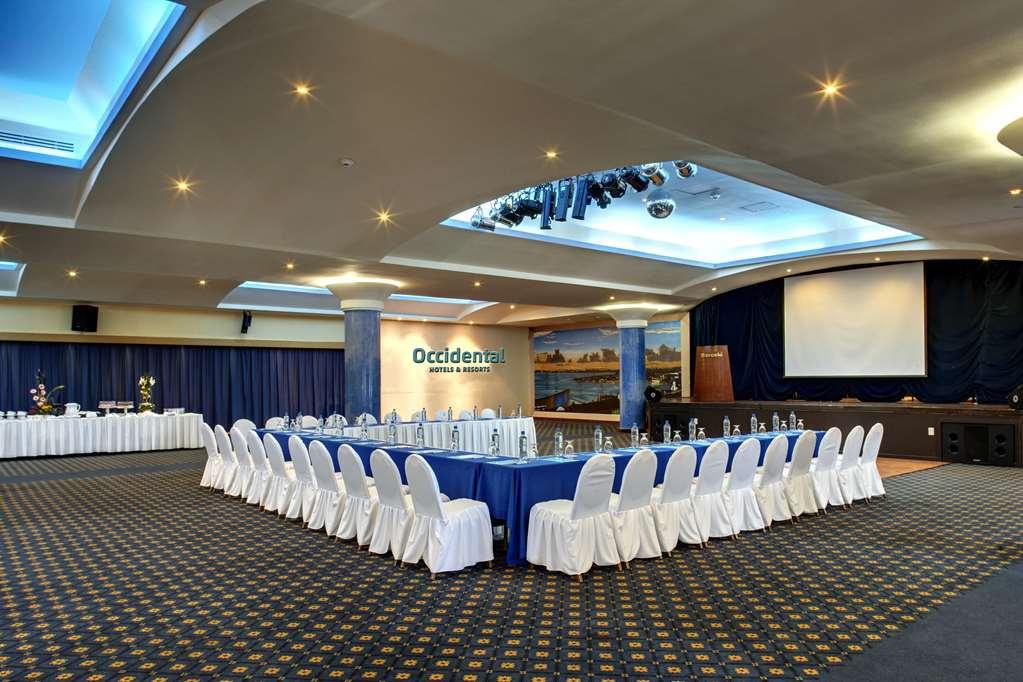Occidental Tucanc N Hotel