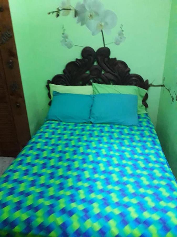 Cancun Guest House Inn *