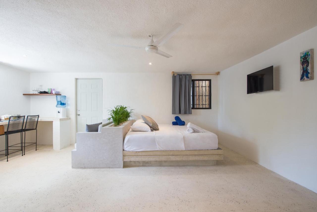 Apartment Art Cancun