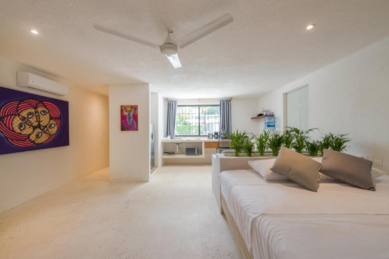 Art Apartment Cancun