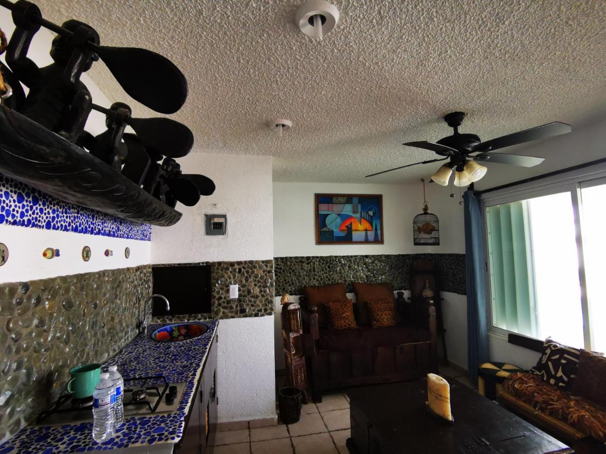 Brisas Beachfront In Zone Apartamento