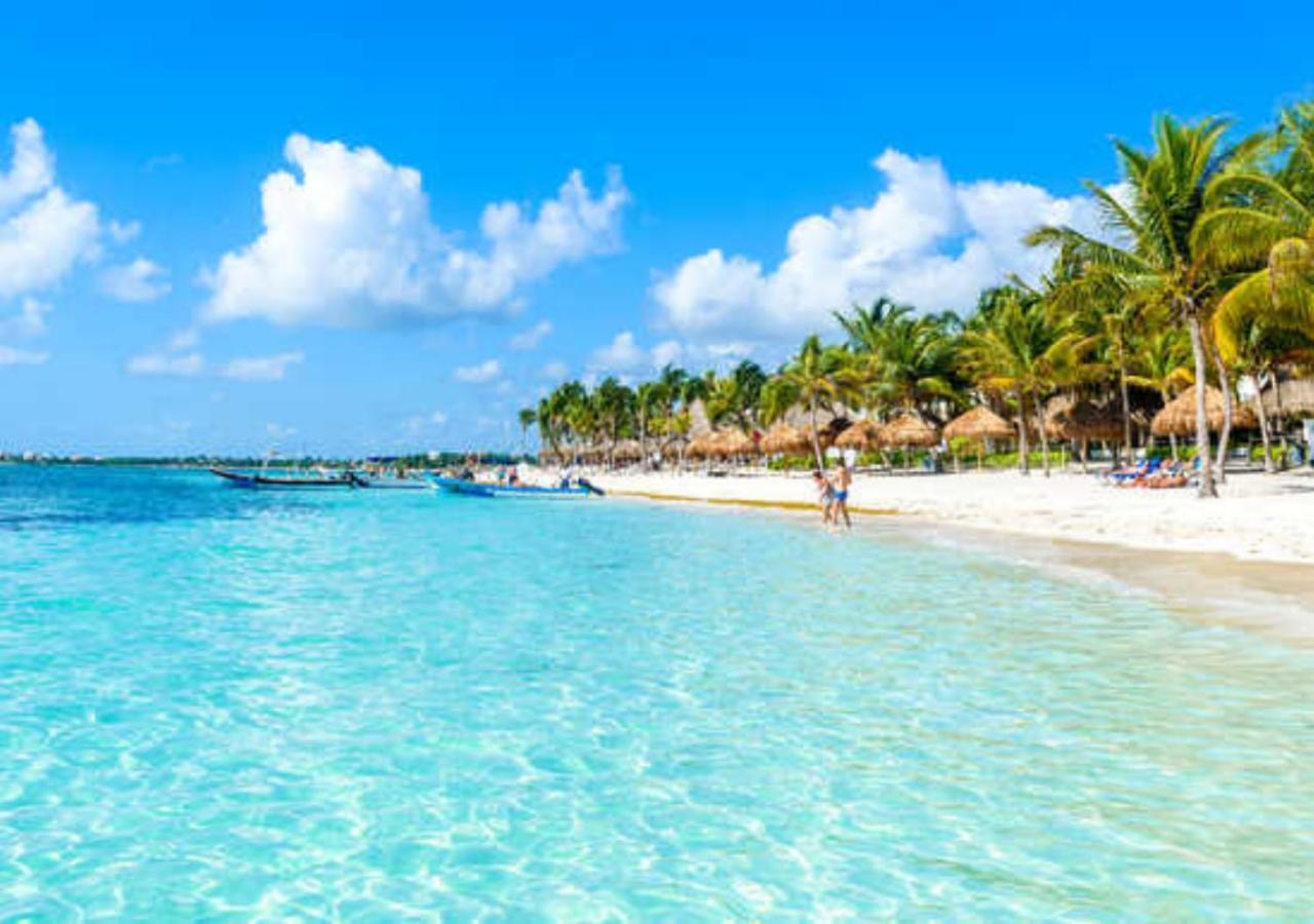 Frente A La Playa Mexico Cancún