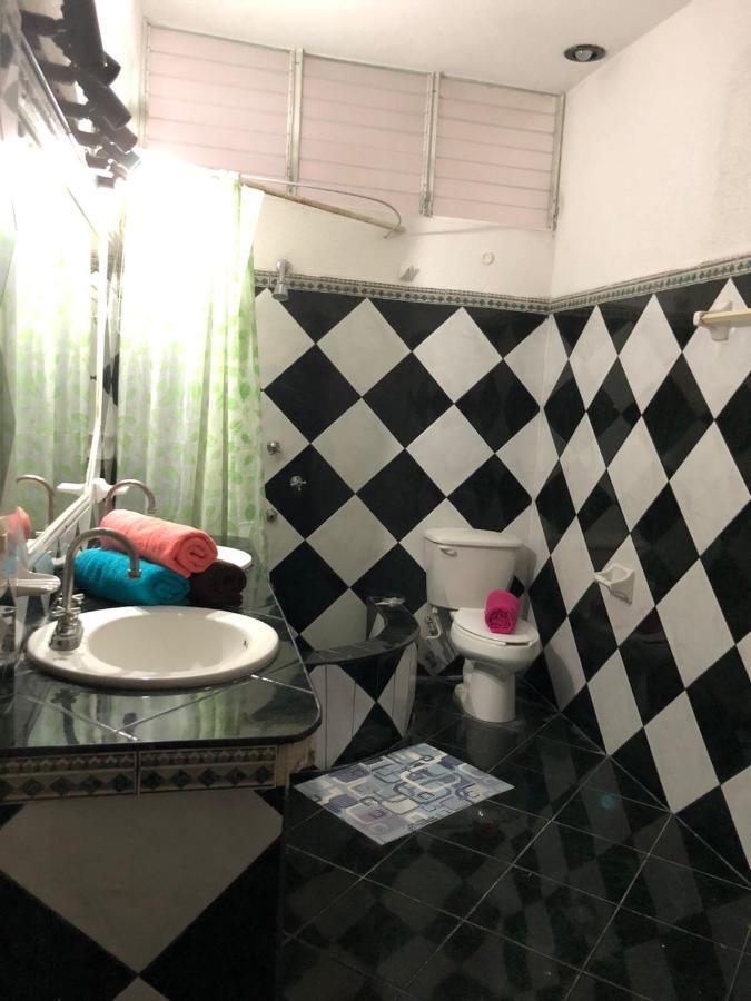 Hostal Hostel Piñata Cancún