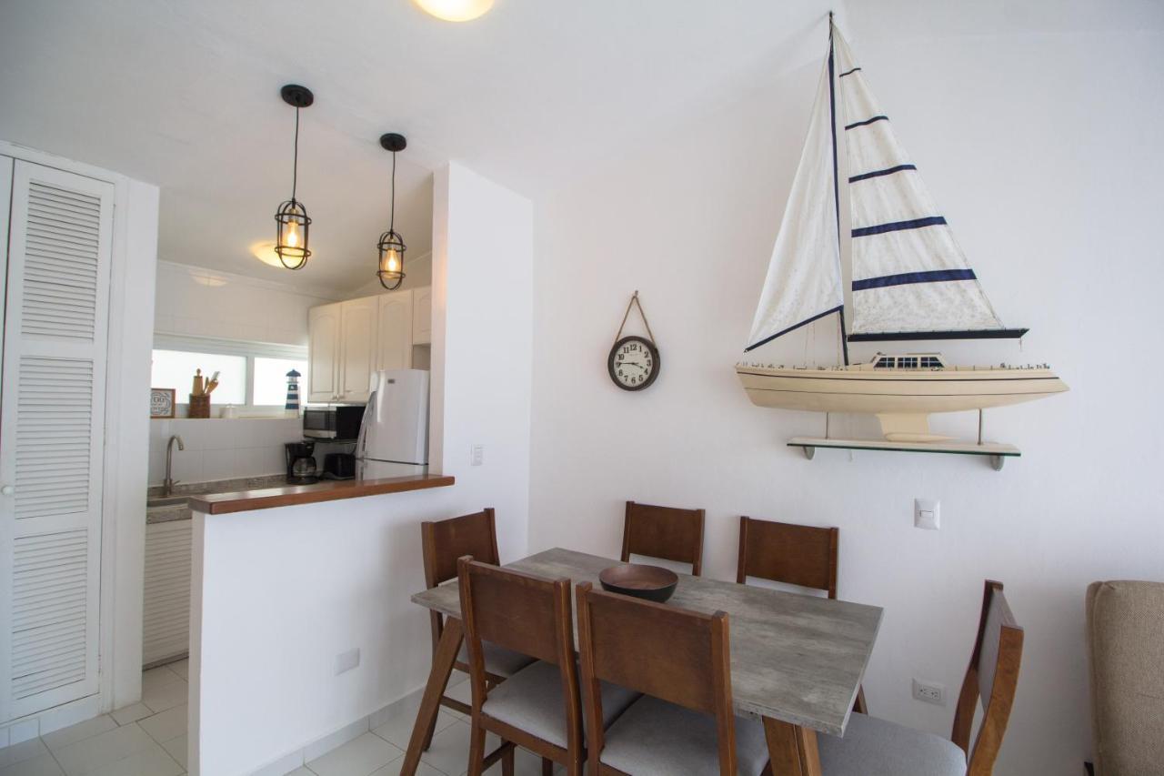 Penthouse Ocean Front, Steps To The Beach Apartamento