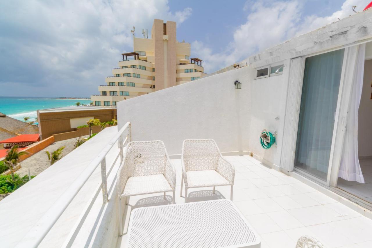 Penthouse Ocean Front, Steps To The Beach Apartamento