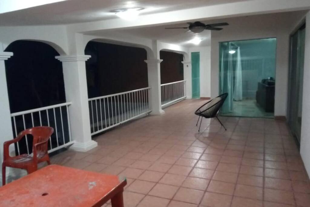 Penthouse 205 Sq M On Lagoon, 3 Bedrooms 2 Bathrooms For Up To 8 Guests Cancun