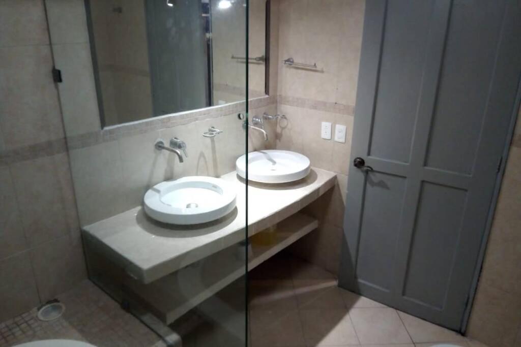 Penthouse 205 Sq M On Lagoon, 3 Bedrooms 2 Bathrooms For Up To 8 Guests Apartamento *
