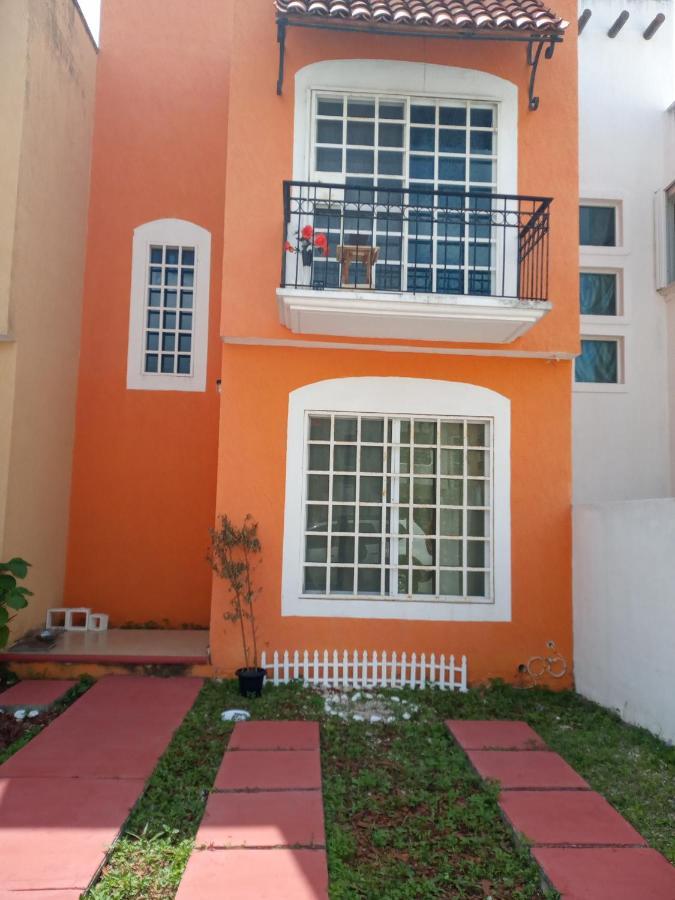 Mundo House * Cancun