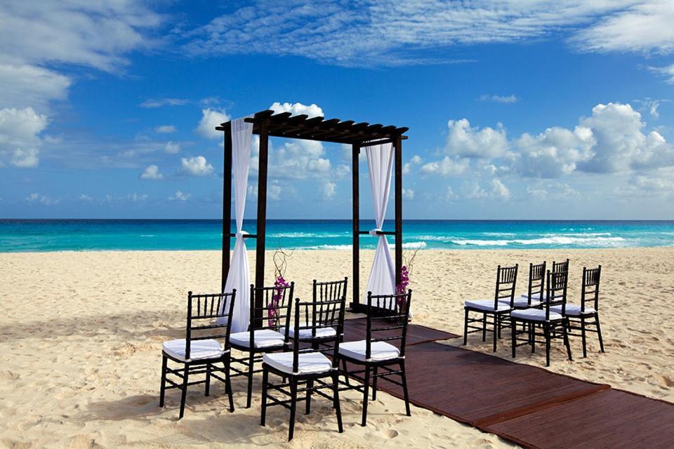 Westin Lagunamar Hotel