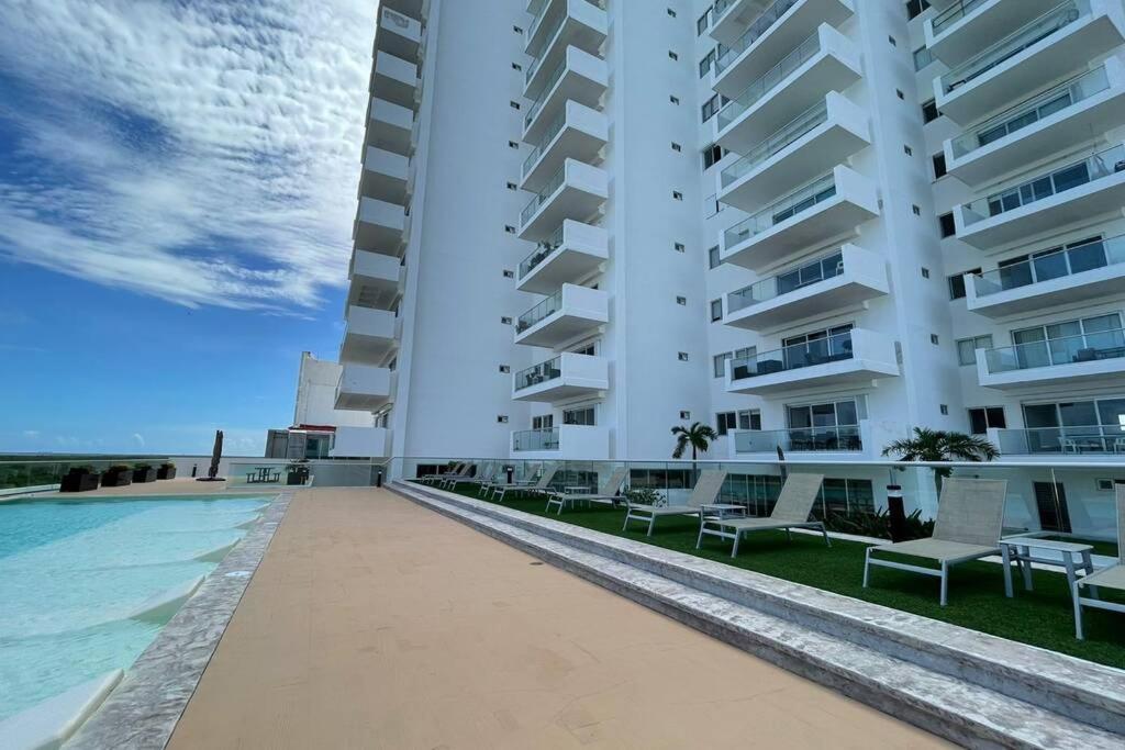 Apartment Malecon Americas By Andiani Travel