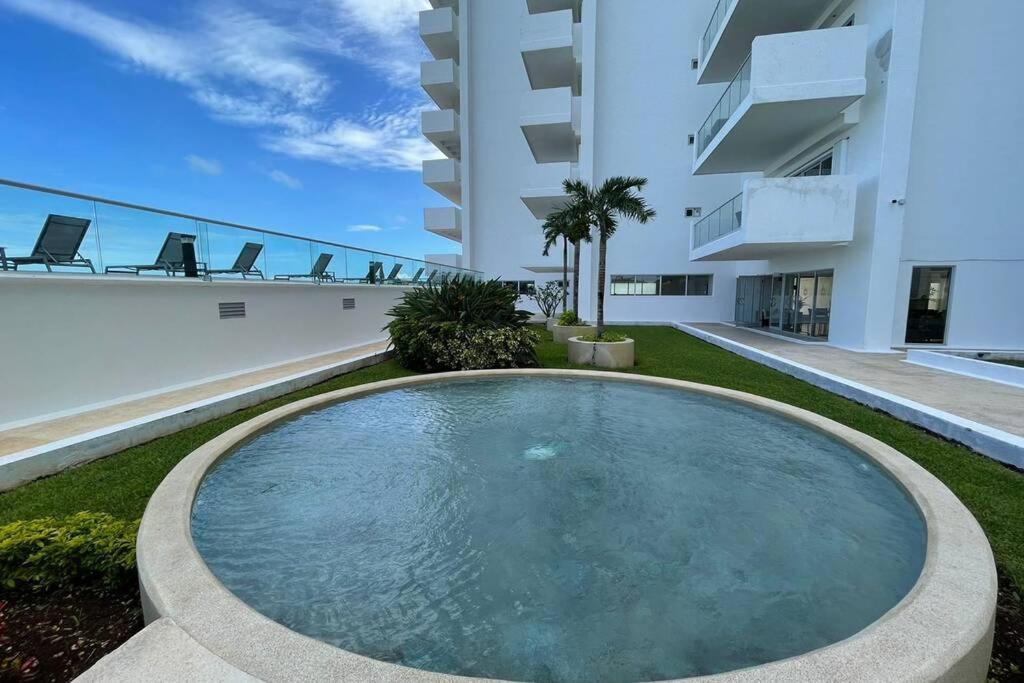 Malecon Americas By Andiani Travel Cancun