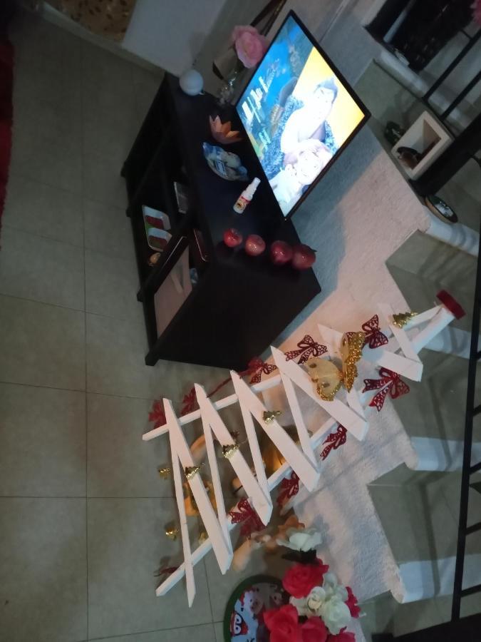 Mundo House *
