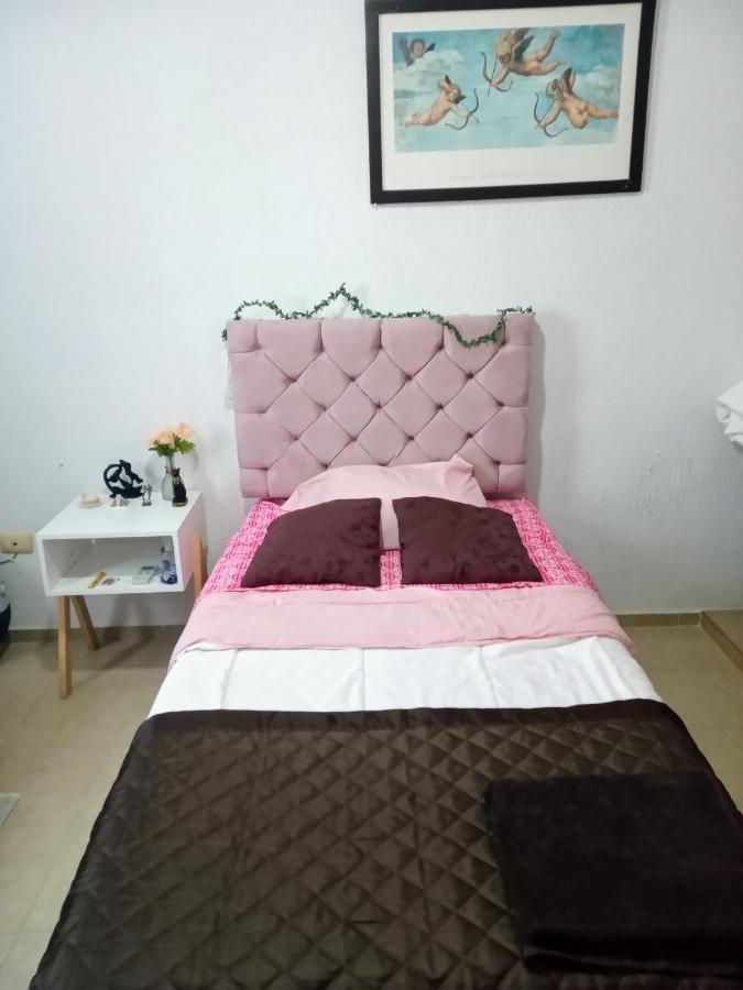 Mundo House Bed & Breakfast