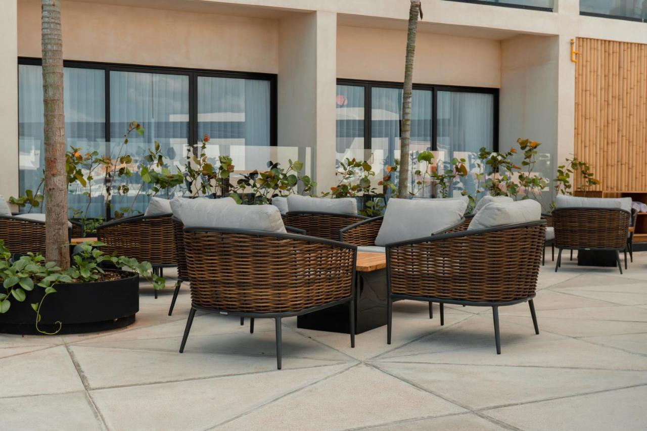 Hive By G Hotel Cancún